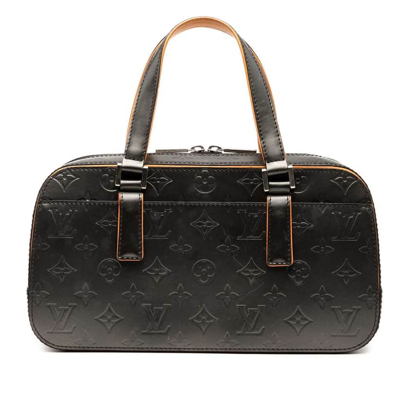 Louis Vuitton Monogram Mat Shelton Grey Leather Good condition - Front View