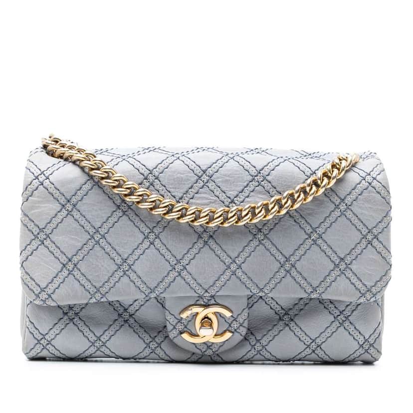 Chanel Medium Quilted Calfskin Triple Stitched Flap Blue Leather Good condition - Front View