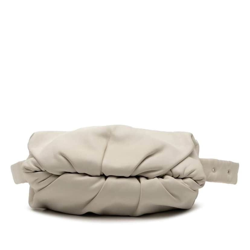 Bottega Veneta Calfskin The Body Pouch Belt Bag White Leather Good condition - Front View