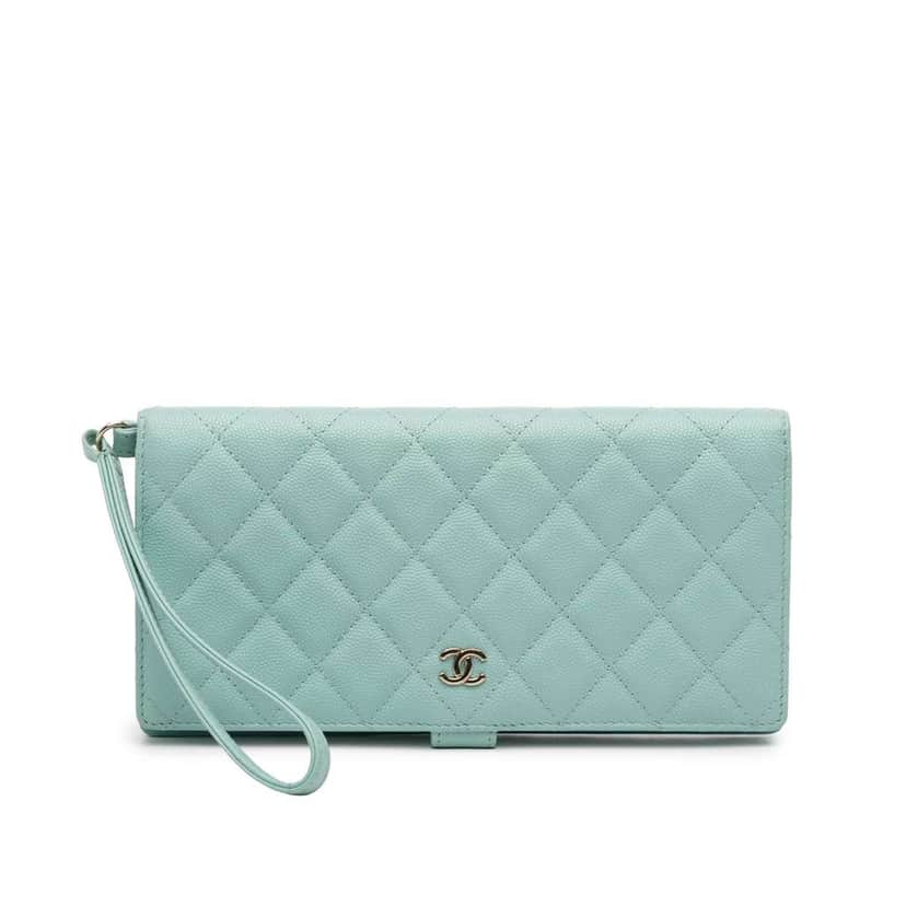 Chanel CC Quilted Caviar Bifold Long Wallet Blue Leather Good condition - Front View