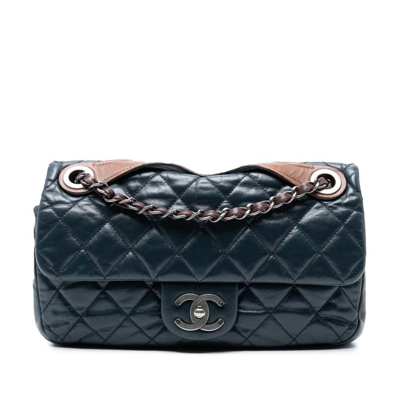 Chanel Medium Iridescent Calfskin In The Mix Flap Blue Leather Good condition - Front View