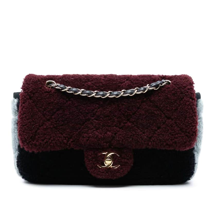 Chanel Medium Tricolor CC Quilted Shearling Single Flap Red Very good condition - Front View
