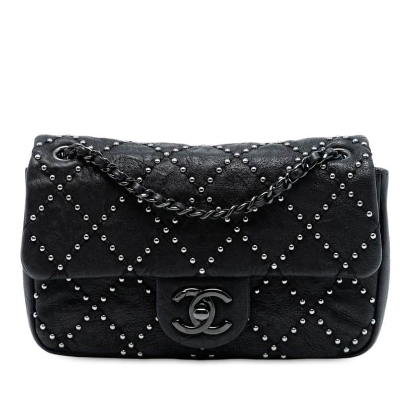 Chanel Small Quilted Distressed Calfskin Studded Metal Beauty Flap Black Leather Good condition - Front View