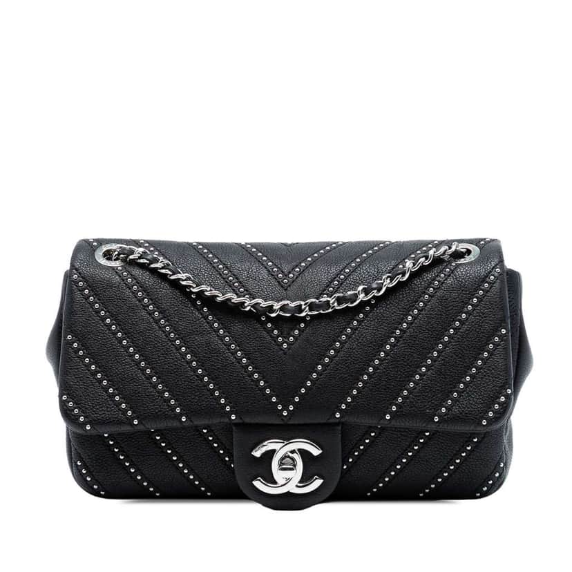 Chanel Small Chevron Calfskin Stud Wars Flap Black Leather Good condition - Front View