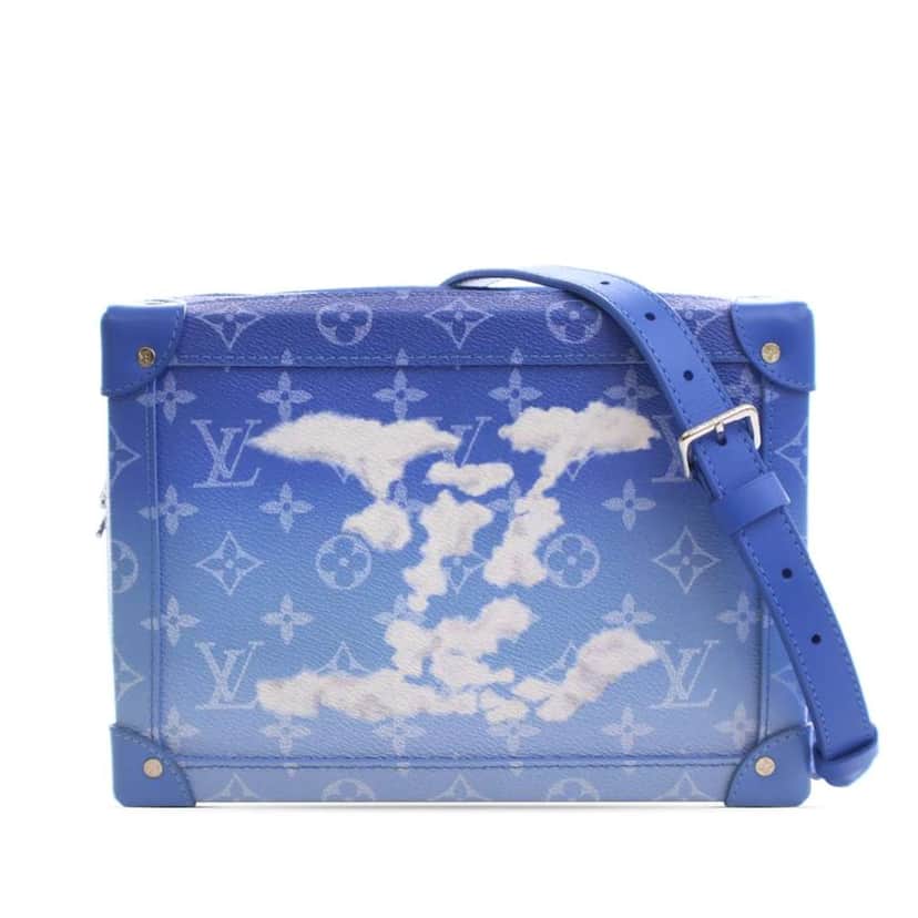 Louis Vuitton Monogram Clouds Soft Trunk Messenger Blue Good condition - Front View