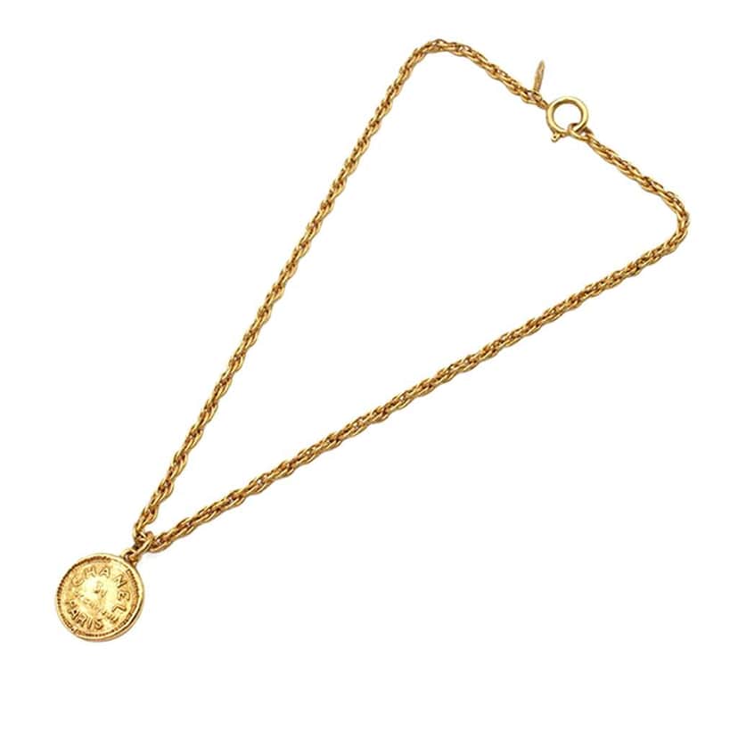 Chanel Gold Plated 31 Rue Cambon Medallion Pendant Necklace Gold Metal Good condition - Front View