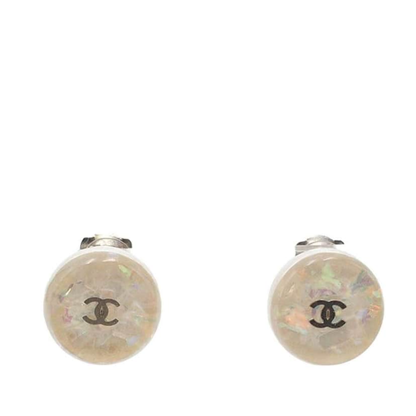 Chanel CC Resin Clip On Earrings White Good condition - Front View