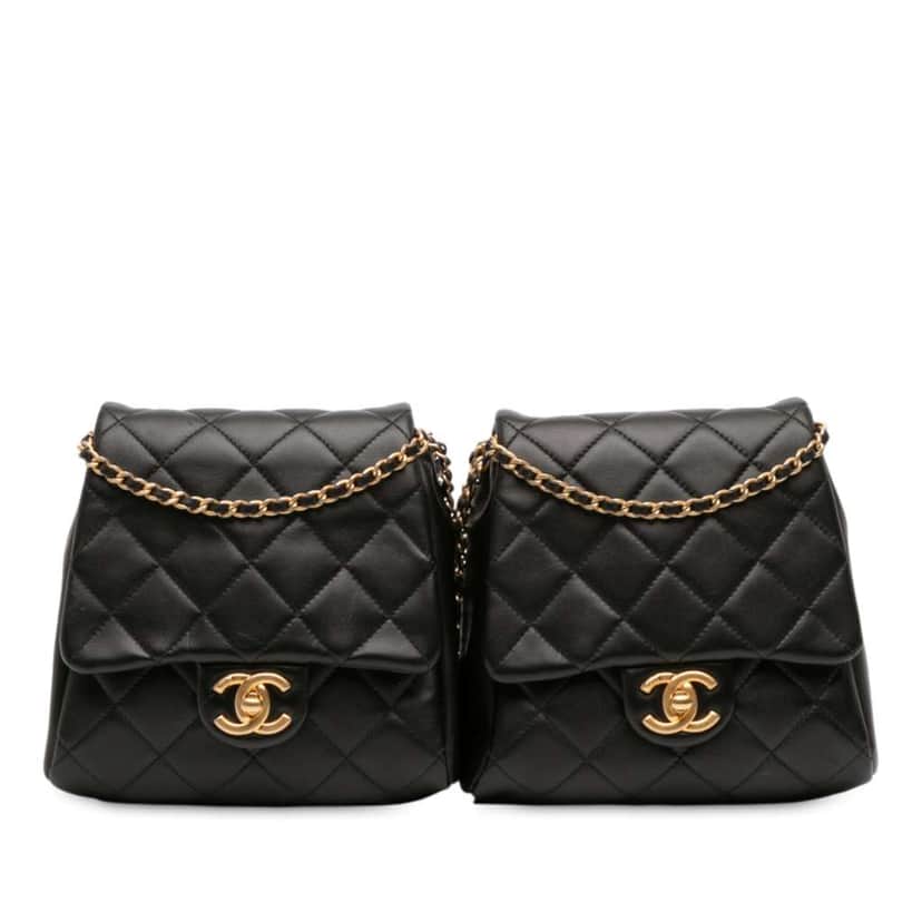 Chanel CC Quilted Lambskin Side Packs Crossbody Black Leather Good condition - Front View