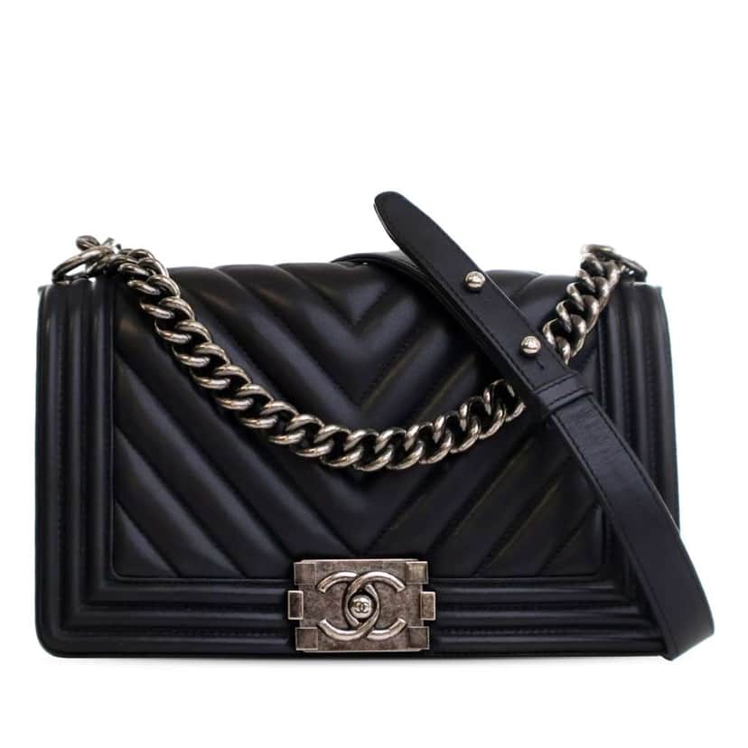 Chanel Old Medium Chevron Lambskin Boy Flap Black Leather Good condition - Front View