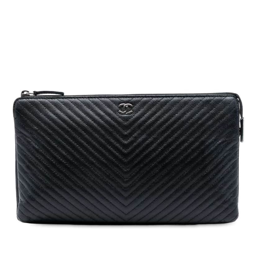 Chanel CC Chevron Caviar Zip Clutch Black Leather Good condition - Front View