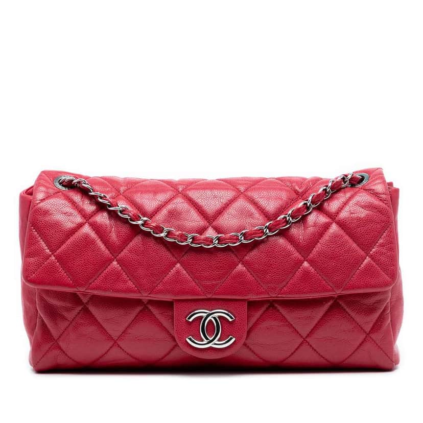 Chanel Medium Glazed Caviar Nature Flap Red Leather Good condition - Front View