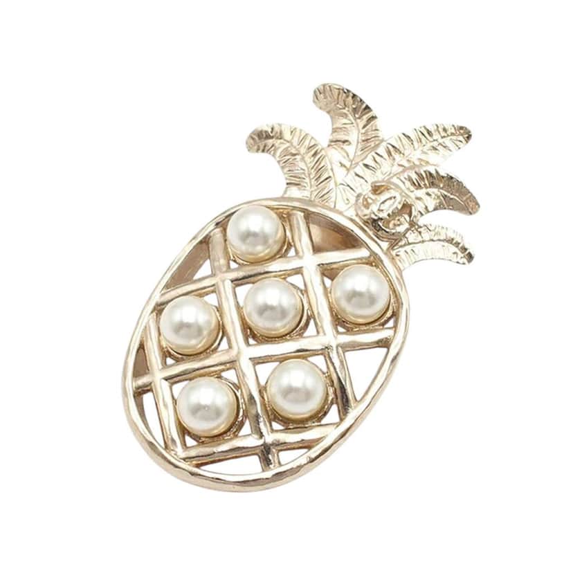 Chanel Gold Plated Faux Pearl Pineapple Pin Brooch Gold Metal Good condition - Front View