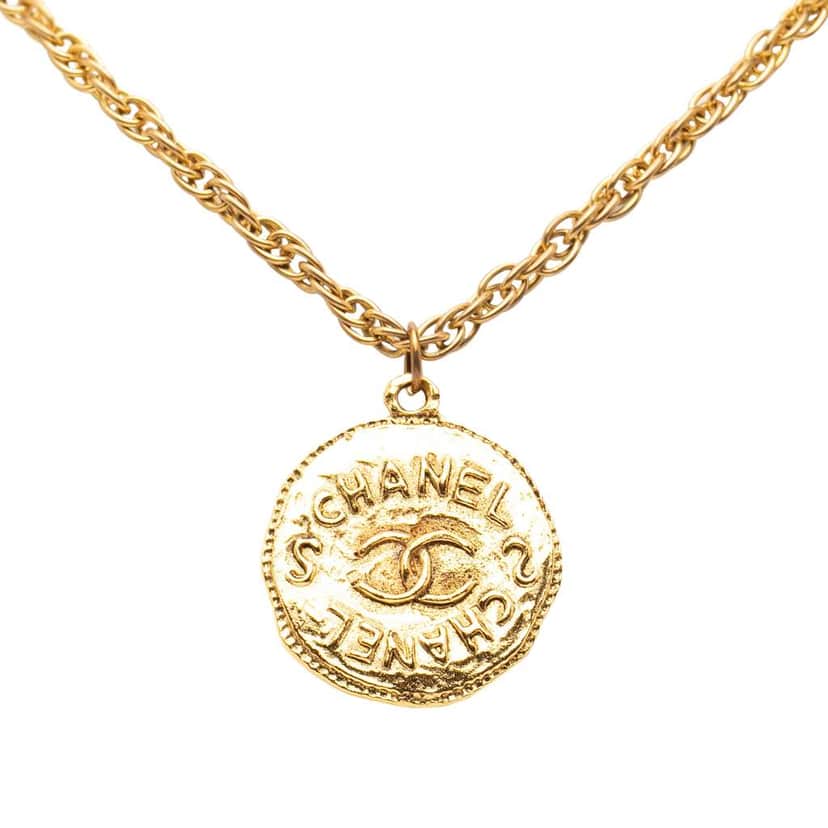 Chanel Gold Plated CC Medallion Pendant Necklace Gold Metal Good condition - Front View