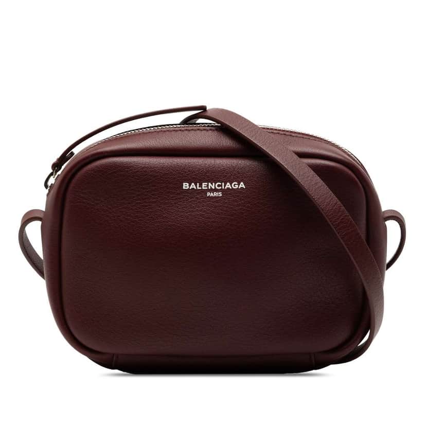 Balenciaga XS Leather Everyday Camera Bag Red Leather Good condition - Front View