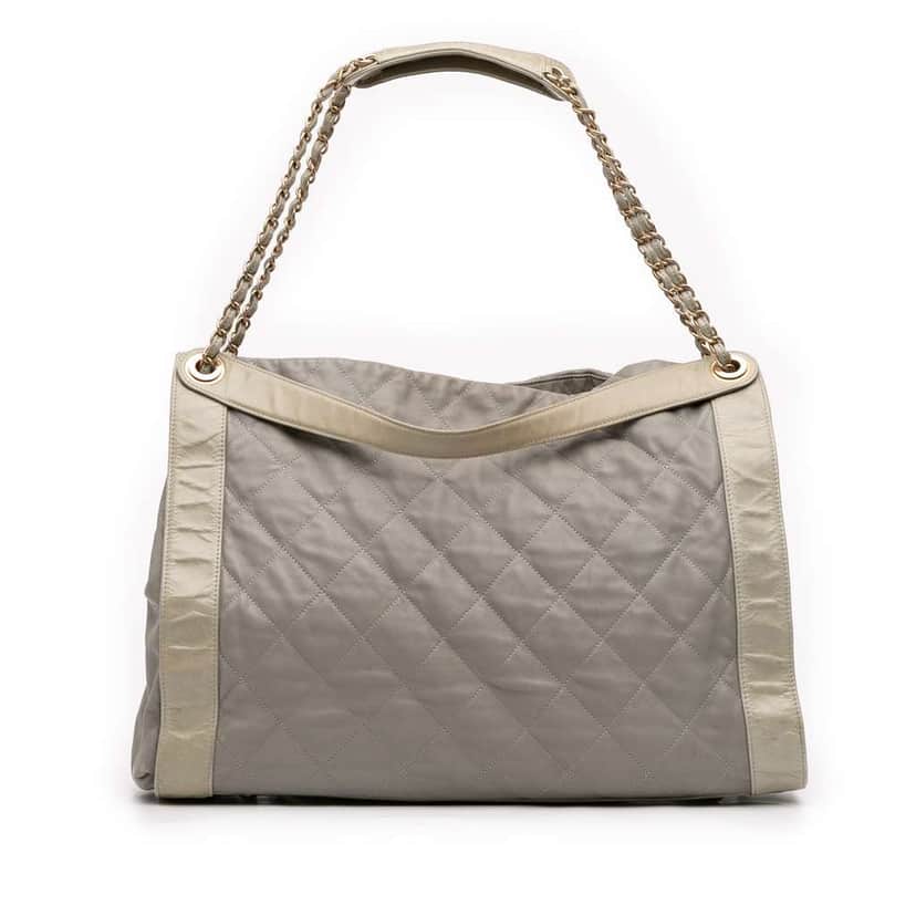 Chanel Quilted Lambskin In The Mix Tote Grey Leather Very good condition - Front View