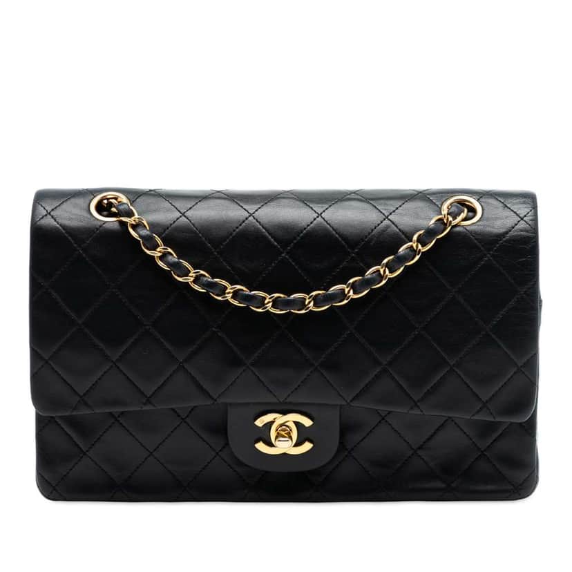 Chanel Medium Classic Lambskin Double Flap Black Leather Good condition - Front View