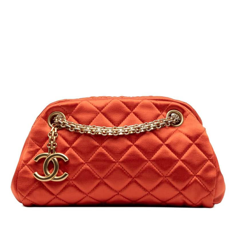 Chanel Small Satin Just Mademoiselle Bowling Bag Red Satin Good condition - Front View