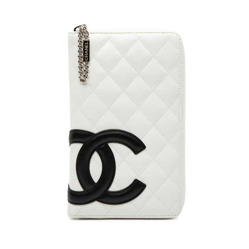 Chanel CC Quilted Lambskin Cambon Ligne Zippy Organizer Wallet White Leather Very good condition - Front View