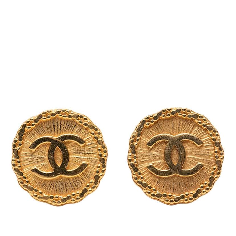 Chanel CC Gold Plated Round Clip On Earrings Gold Metal Good condition - Front View