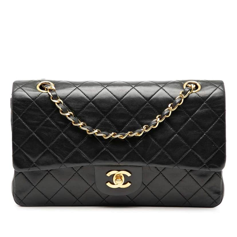 Chanel Medium Classic Lambskin Double Flap Black Leather Good condition - Front View