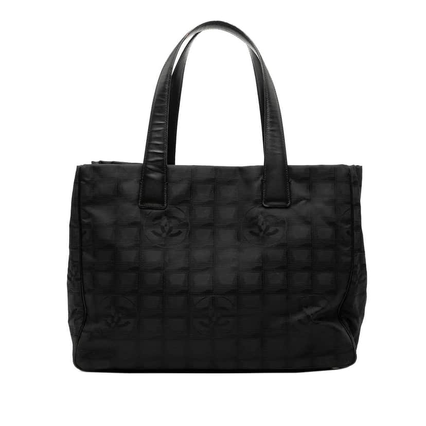 Chanel New Travel Line Nylon Tote Black Good condition - Front View