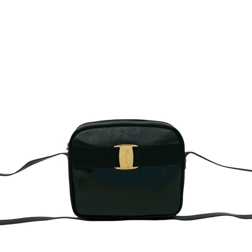 Salvatore Ferragamo Vara Calfskin Crossbody Black Leather Good condition - Front View