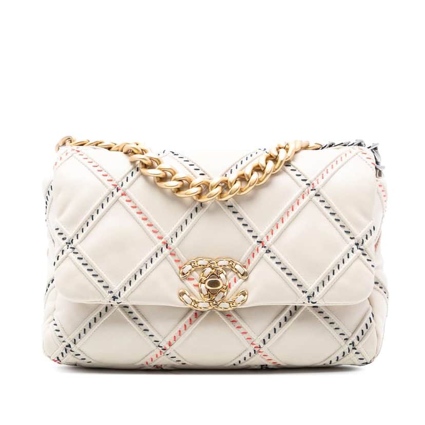 Chanel Medium Lambskin Stitched 19 Flap White Leather Very good condition - Front View