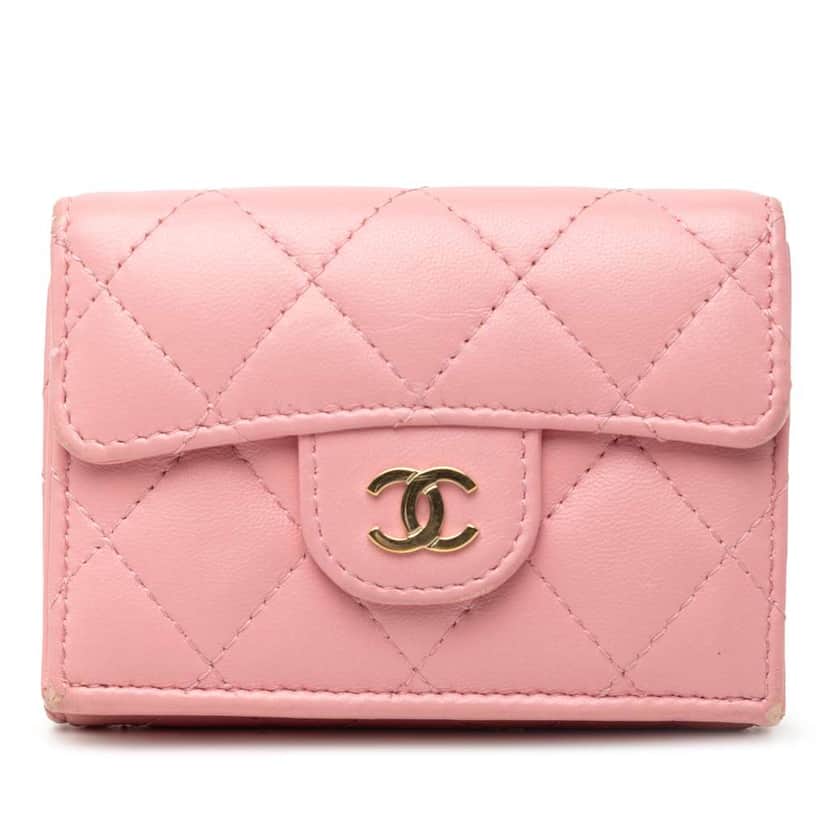 Chanel CC Quilted Lambskin Compact Flap Wallet Pink Leather Good condition - Front View