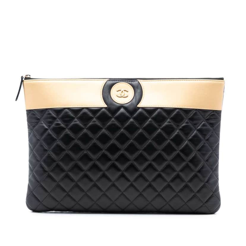 Chanel Large CC Bicolor Quilted Lambskin Clutch Black Leather Very good condition - Front View