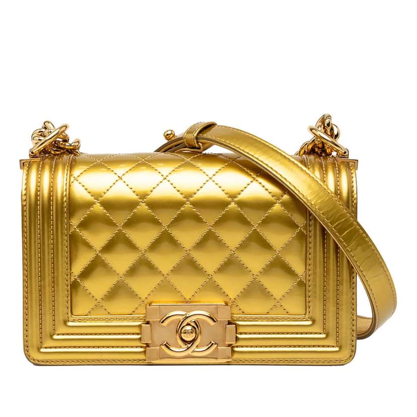 Chanel Small Quilted Metallic Patent Boy Flap Gold Leather Good condition - Front View