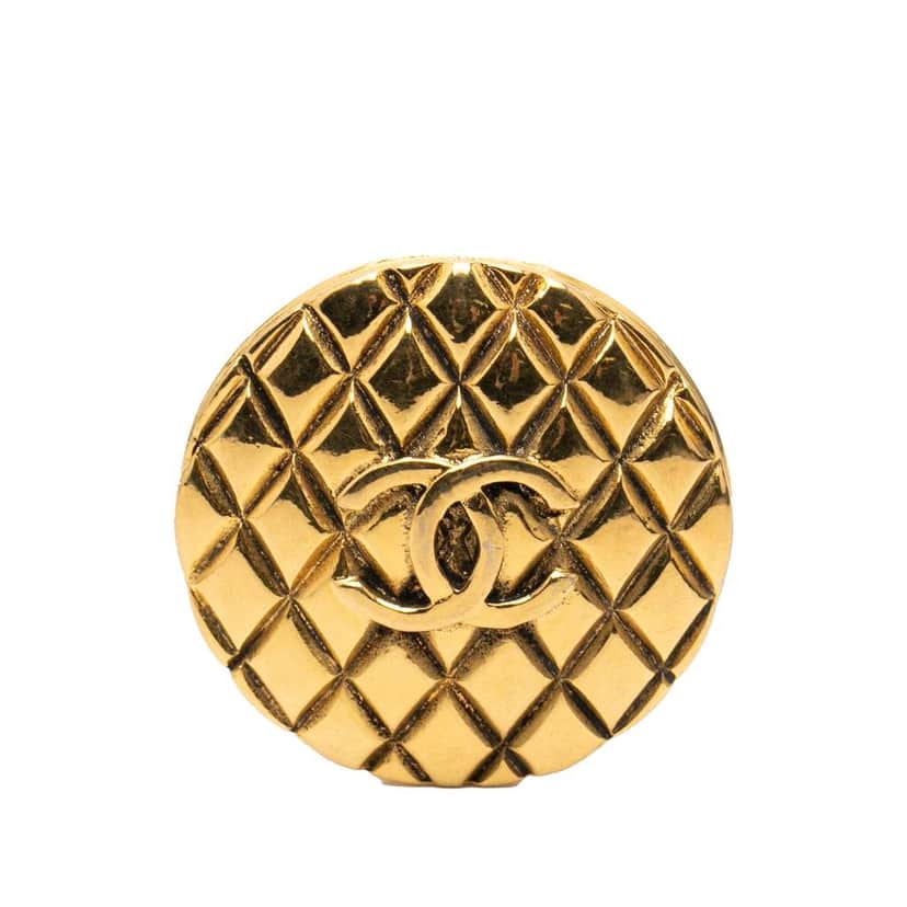 Chanel CC Gold Plated Quilted Round Brooch Gold Metal Very good condition - Front View