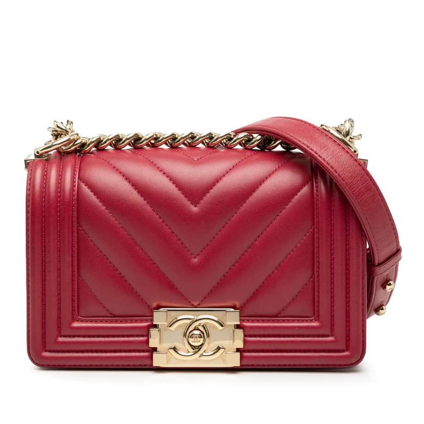 Chanel Small Chevron Calfskin Boy Flap Red Leather Very good condition - Front View