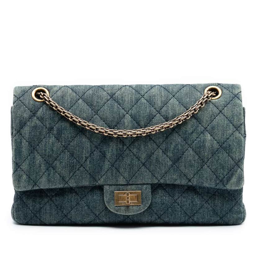 Chanel Quilted Denim Reissue 2.55 Double Flap 226 Blue Denim Good condition - Front View