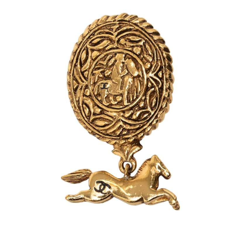 Chanel CC Gold Plated Medallion Horse Charm Brooch Gold Metal Good condition - Front View