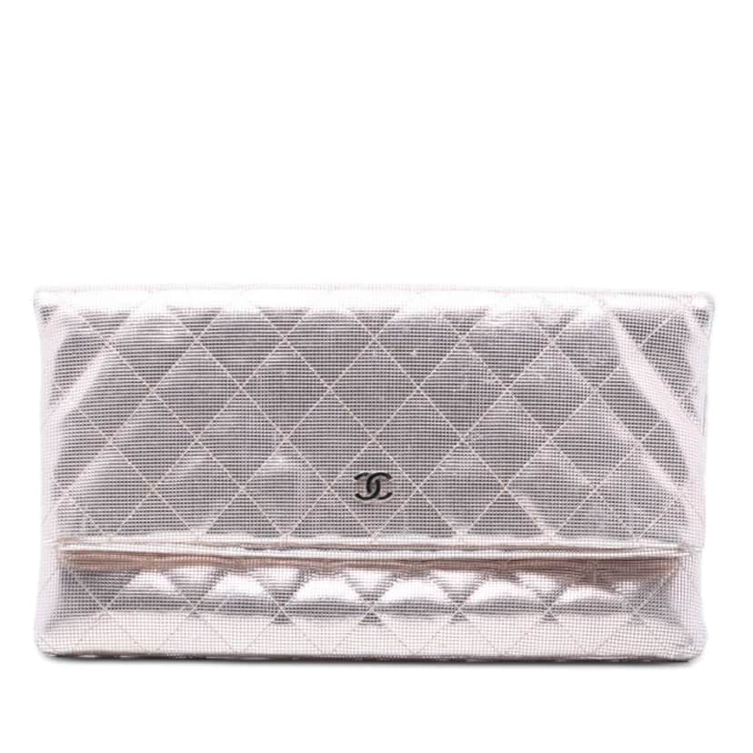 Chanel Quilted Calfskin Pixel Effect Beauty Foldover Clutch Pink Leather Very good condition - Front View