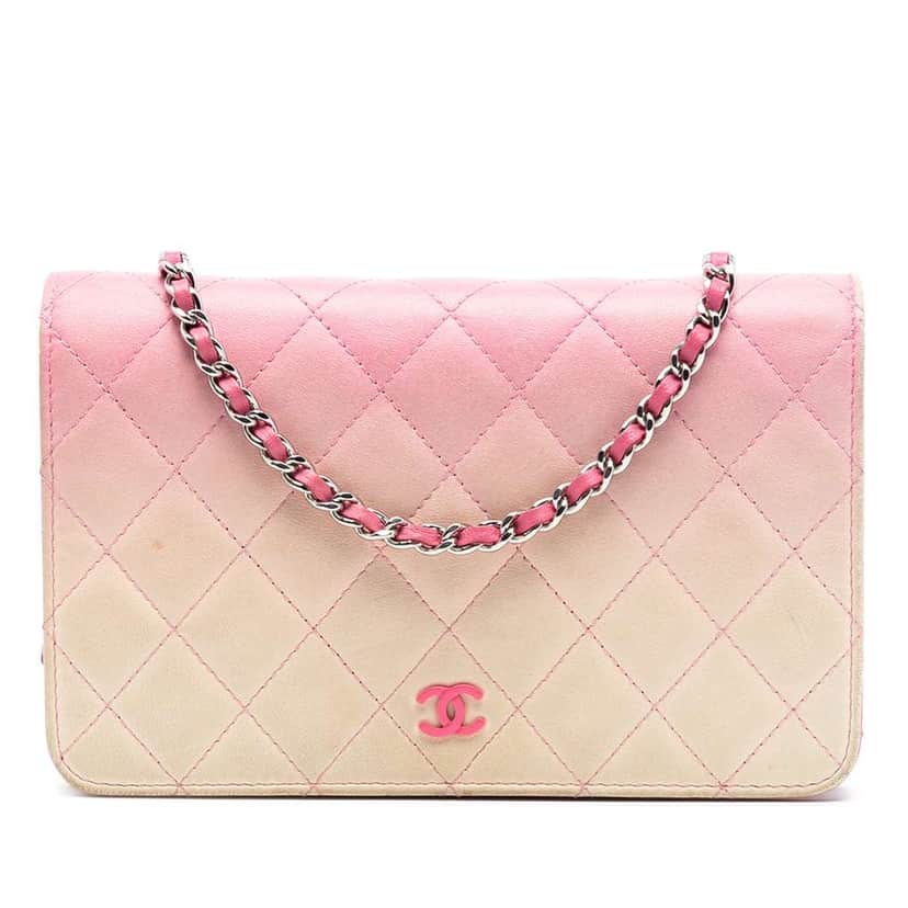 Chanel Ombre Lambskin Degrade Wallet On Chain Pink Leather Very good condition - Front View
