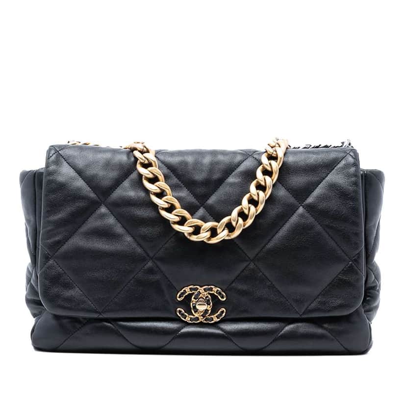 Chanel Maxi Lambskin 19 Flap Black Leather Very good condition - Front View