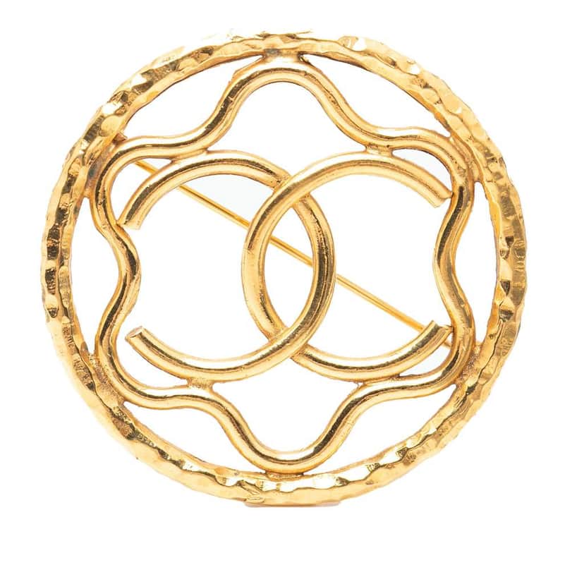 Chanel CC Gold Plated Round Brooch Gold Metal Very good condition - Front View