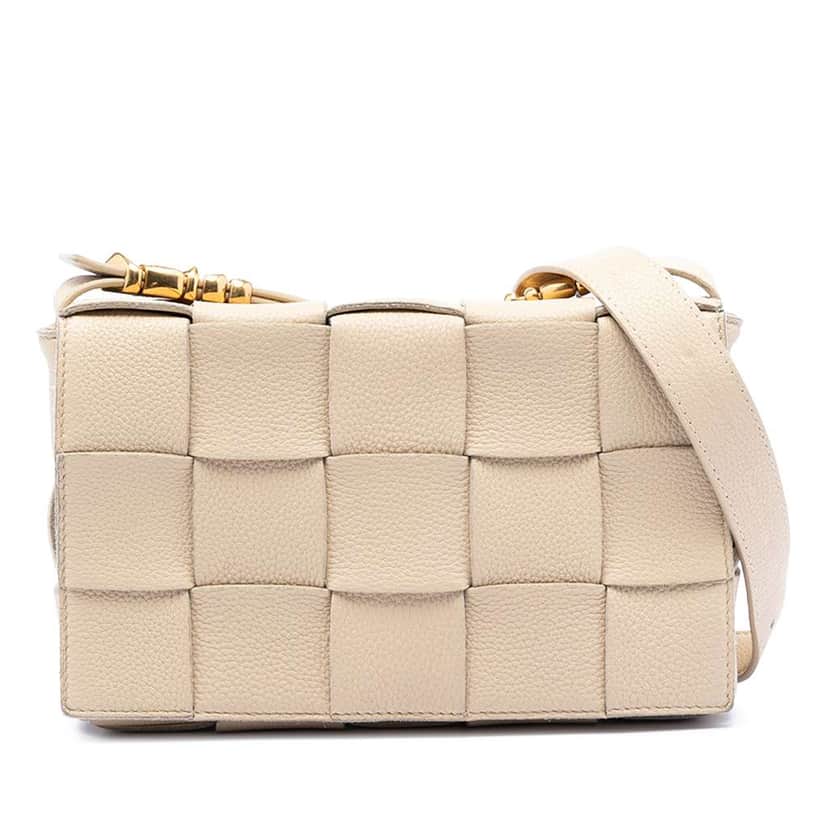 Bottega Veneta Grained Calfskin Intrecciato Cassette Crossbody Brown Leather Very good condition - Front View