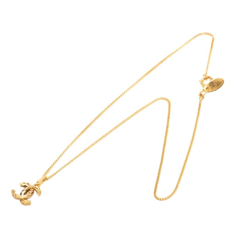 Chanel Gold Plated CC Pendant Necklace Gold Metal Very good condition - Front View