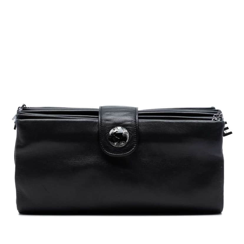 Chanel Lambskin Globe Emblem Clutch Black Leather Very good condition - Front View