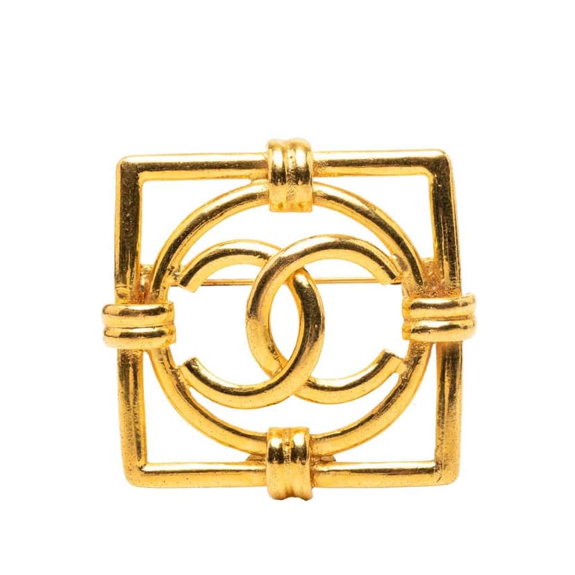 Chanel CC Gold Plated Square Brooch Gold Metal Very good condition - Front View