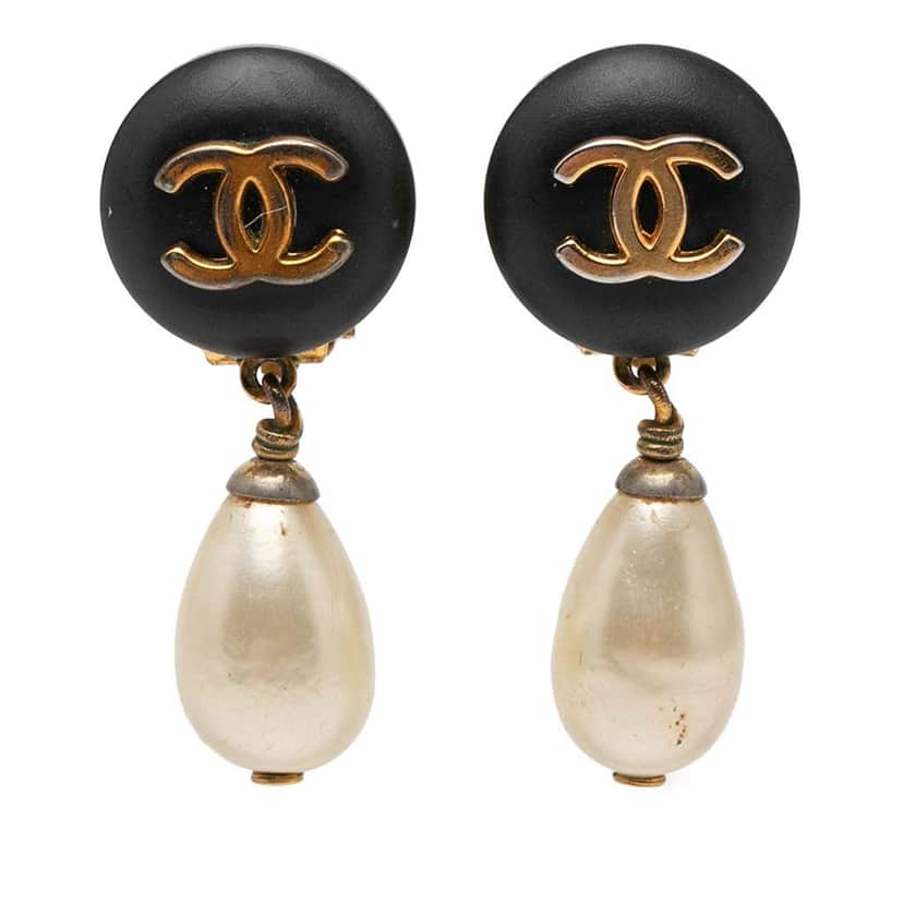 Chanel CC Gold Plated Resin and Faux Pearl Drop Clip On Earrings Gold Metal Very good condition - Front View