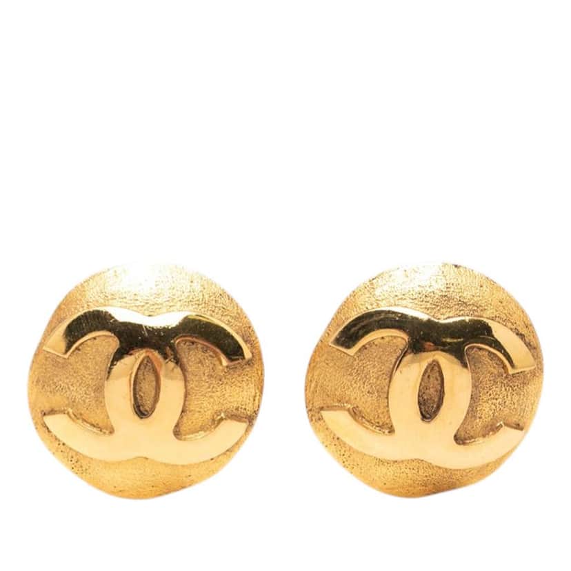 Chanel CC Gold Plated Round Clip On Earrings Gold Metal Very good condition - Front View