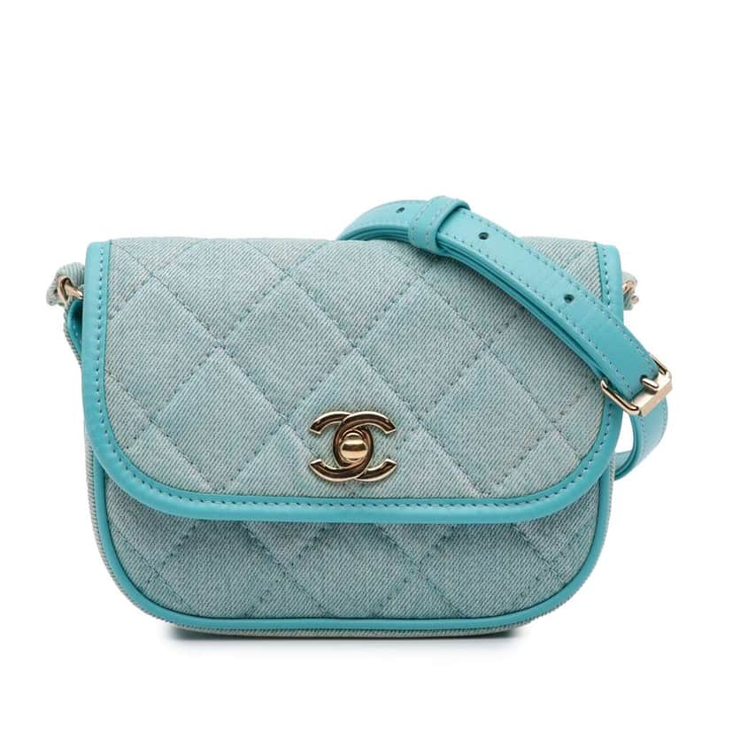 Chanel Mini CC Quilted Denim Messenger Flap Blue Denim Very good condition - Front View