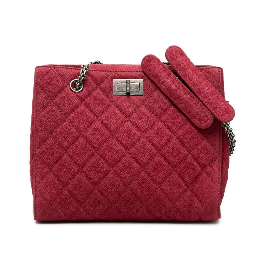 Chanel Quilted Caviar Reissue 2.55 Tote Red Leather Very good condition - Front View