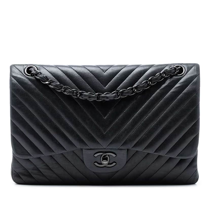 Chanel Jumbo Classic Chevron Lambskin So Black Double Flap Black Leather Very good condition - Front View