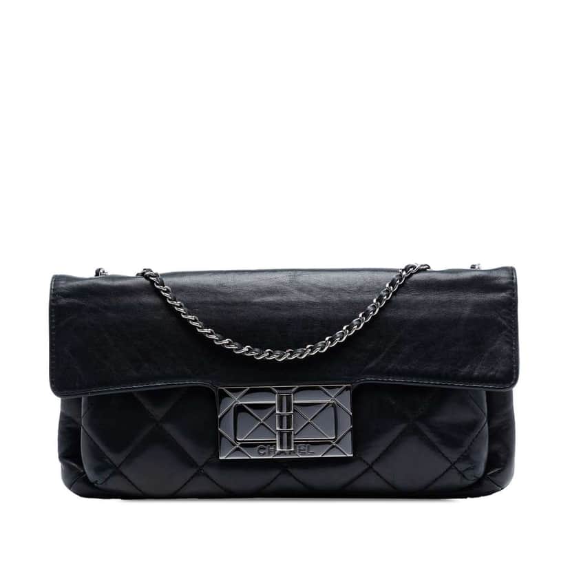 Chanel Quilted Lambskin Giant Mademoiselle Turnlock Shoulder Bag Black Leather Very good condition - Front View