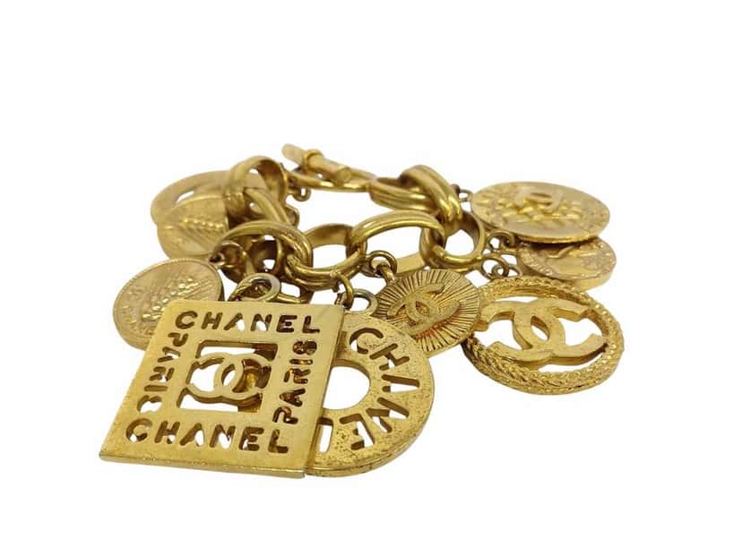 Chanel Coco Mark Gold Metal Good condition - Front View