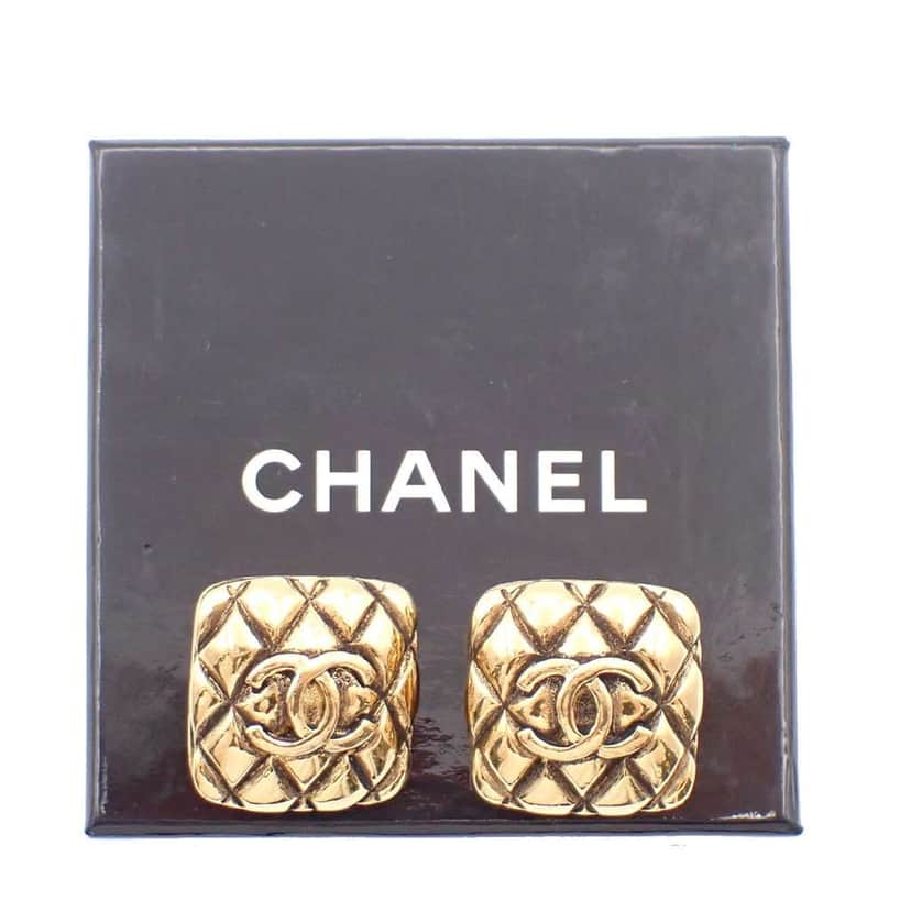 Chanel Square CC Symbols Clip-On Earrings Gold Good condition - Front View